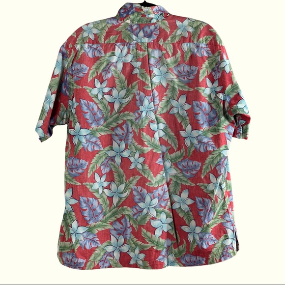 Hilo Hattie men multiple colored shirt - Picture 2 of 4